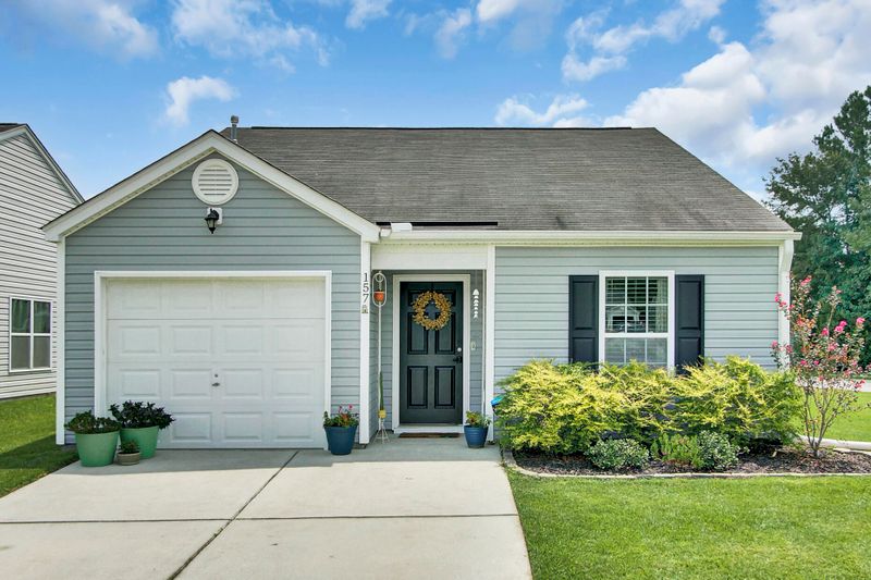 157 Tyger St, Summerville, SC 29485