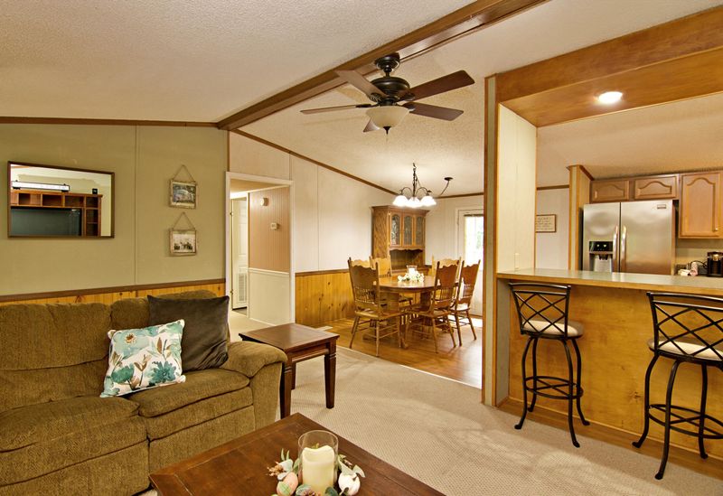 136 Tranquil Way, Bonneau, SC 29431