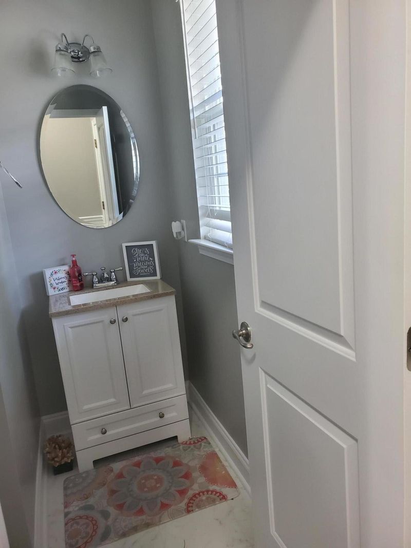 175 Kimberton Ave, Moncks Corner, SC 29461