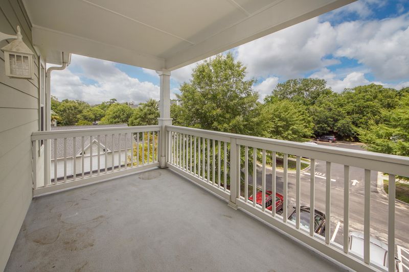 45 Sycamore Ave #637 & Garage 33, Charleston, SC 29407