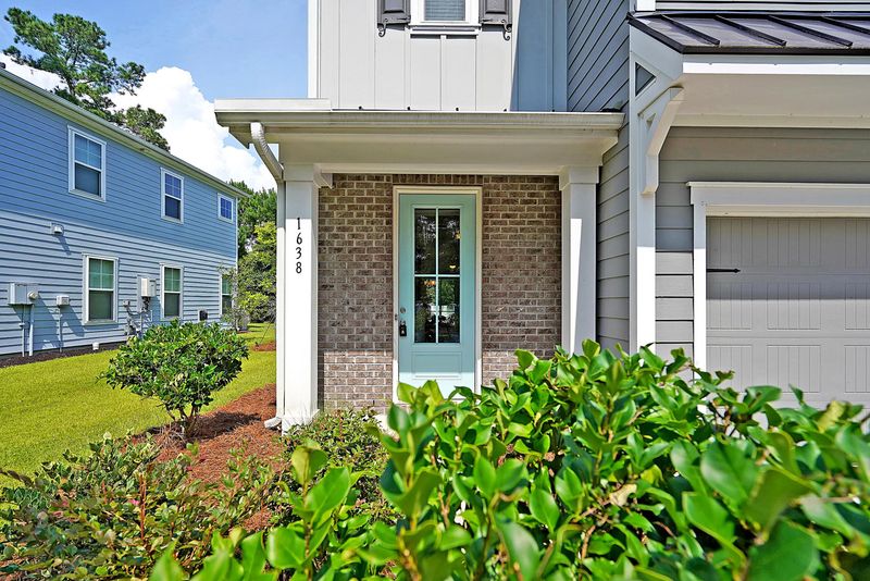 1638 Mermentau St, Mount Pleasant, SC 29466