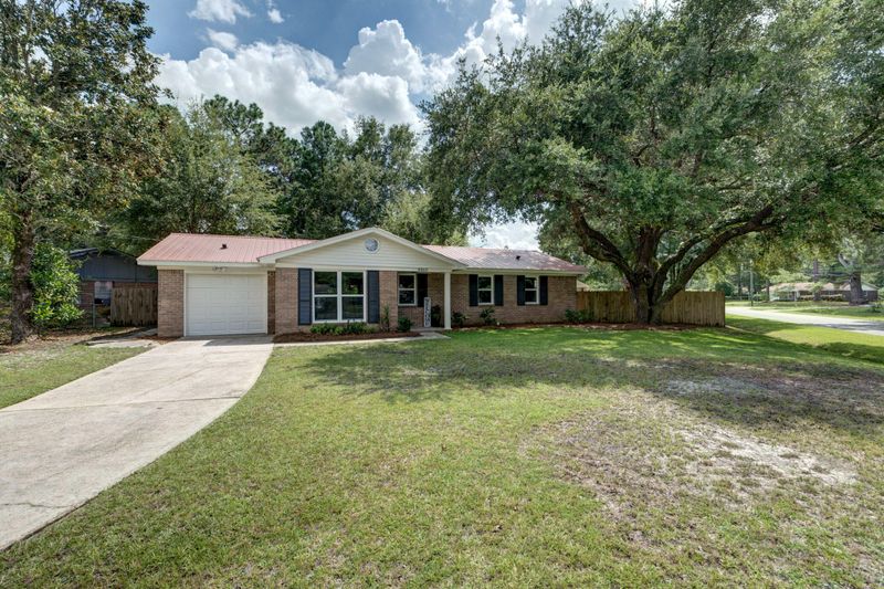 4469 Jenwood St, Ladson, SC 29456