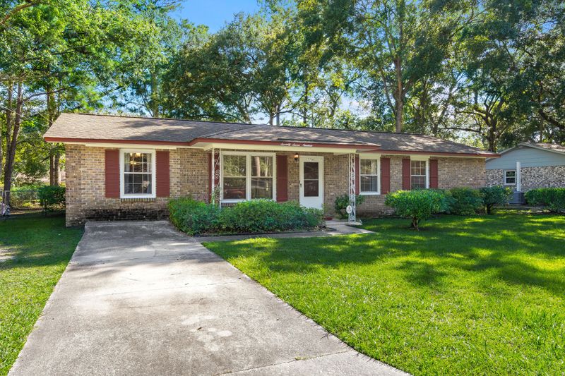 7719 Desmond Ave, North Charleston, SC 29418