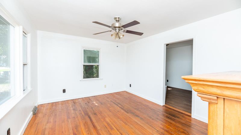 5128 Dorchester Rd, North Charleston, SC 29418