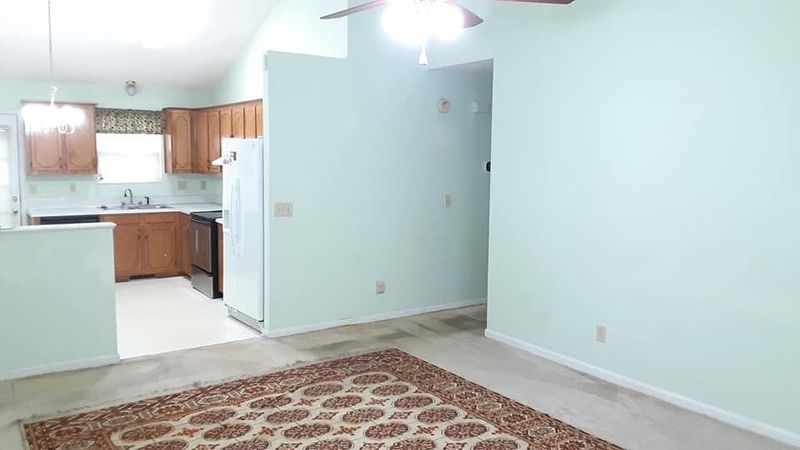 177 Two Hitch Rd, Goose Creek, SC 29445