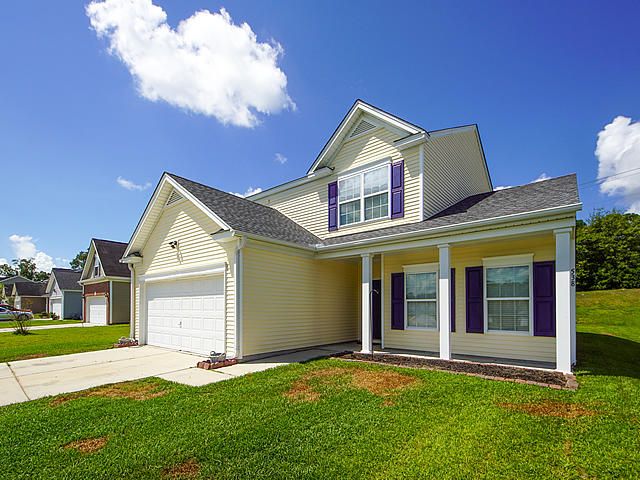 538 English Oak Cir, Moncks Corner, SC 29461