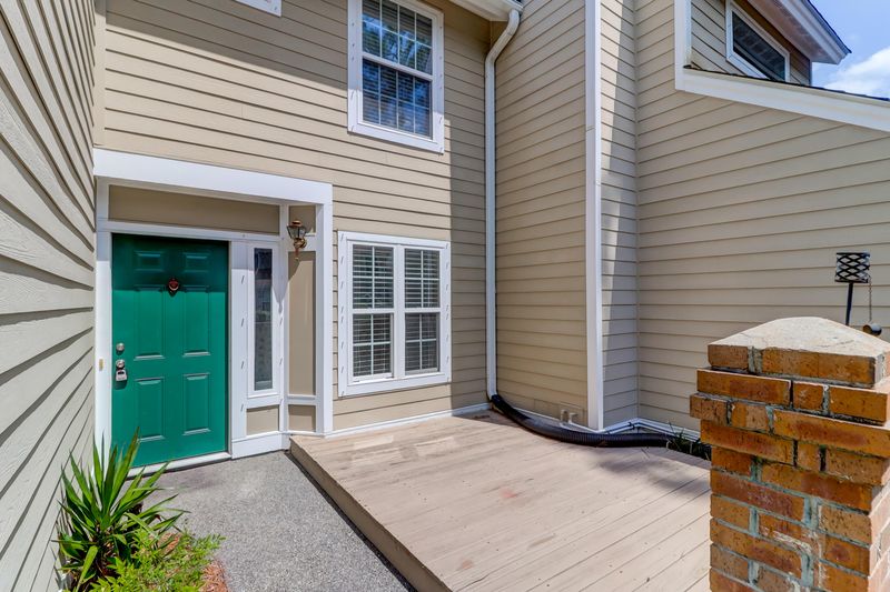 1040 Planters Pl, Mount Pleasant, SC 29464