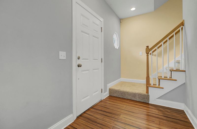 94 Sugarplum Dr, Summerville, SC 29485