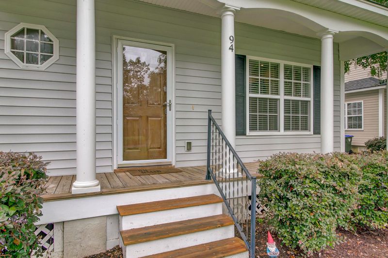 94 Sugarplum Dr, Summerville, SC 29485