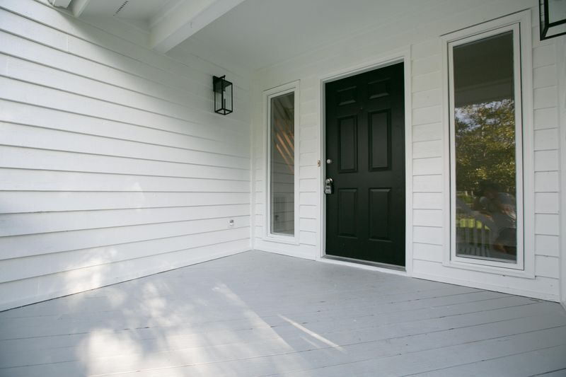 721 Oak Marsh Dr, Mount Pleasant, SC 29464