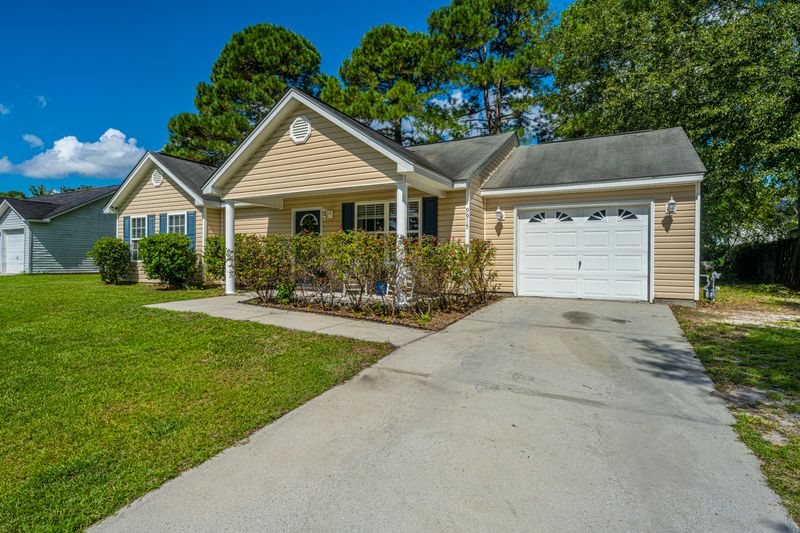 9915 Levenshall Dr, Ladson, SC 29456