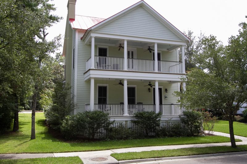 239 Lotz Dr, Summerville, SC 29483