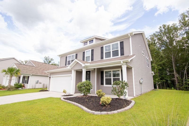 125 Nolin Rd, Moncks Corner, SC 29461