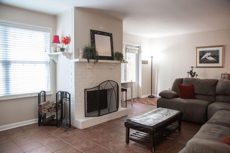 2923 Barrington Ln, Charleston, SC 29414