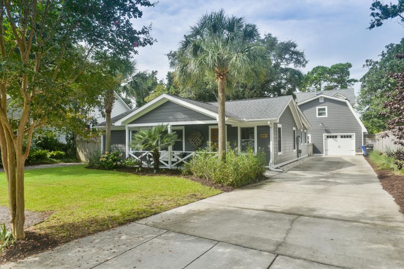1447 Mataoka St, Mount Pleasant, SC 29464