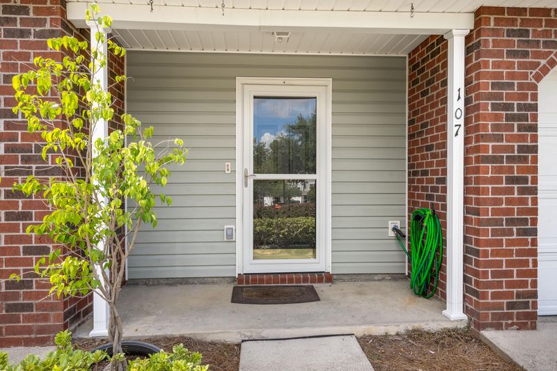 107 Greyson Cir, Goose Creek, SC 29445