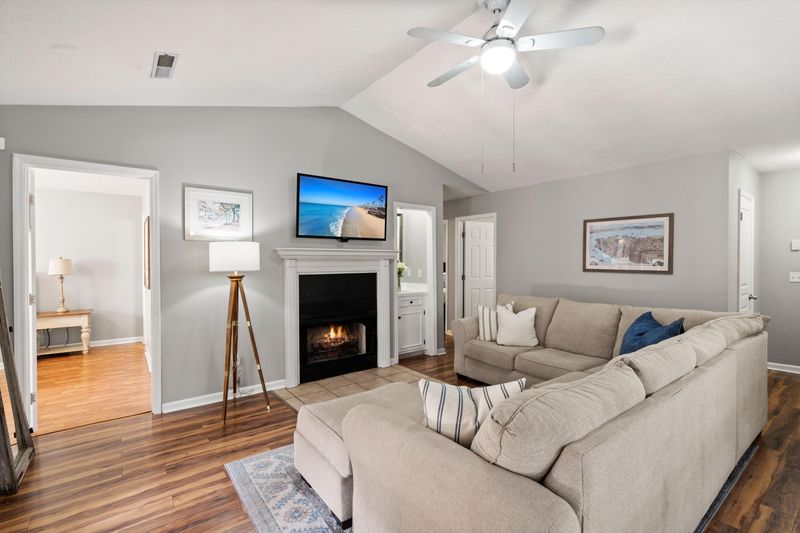 1513 Joan St, Charleston, SC 29407