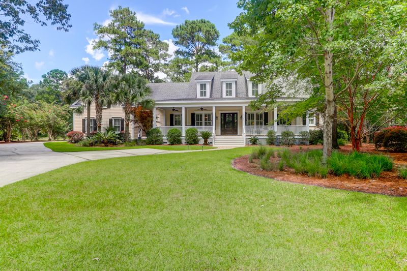 4090 Ten Shillings Way, Ravenel, SC 29470