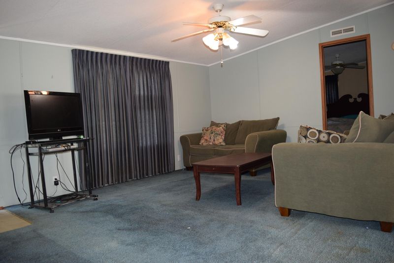 136 Eva Hill Ln, Holly Hill, SC 29059