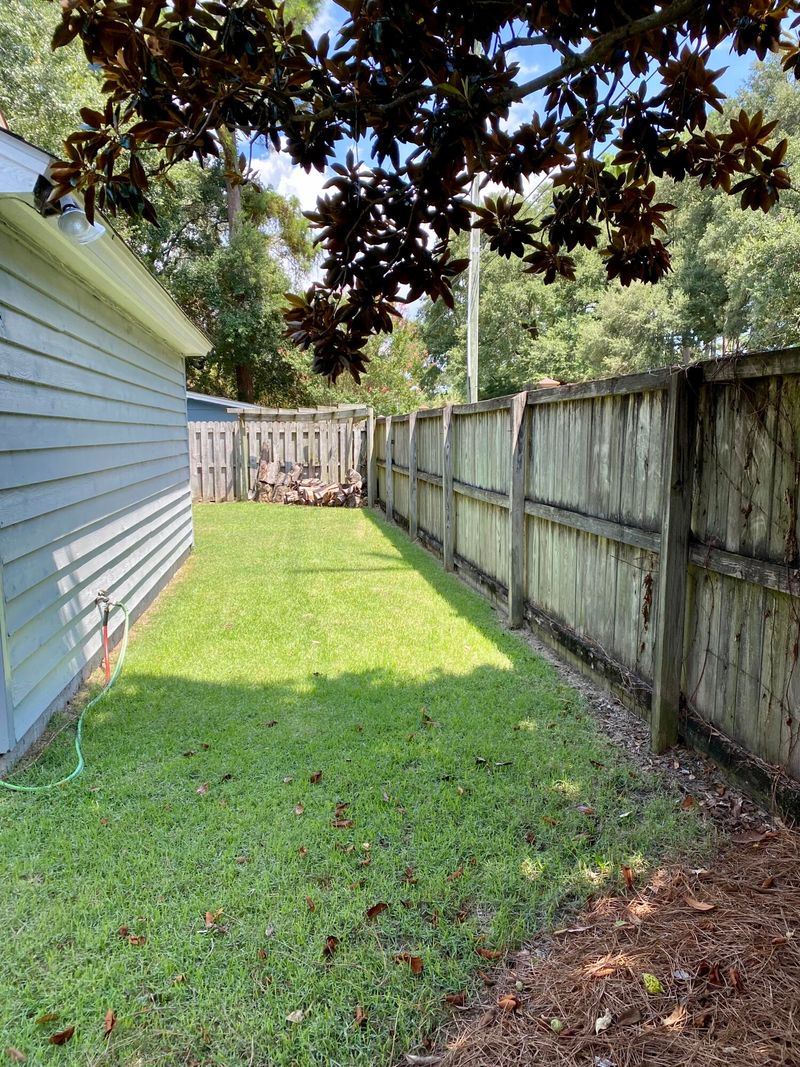 1203 Llewellyn Rd, Mount Pleasant, SC 29464