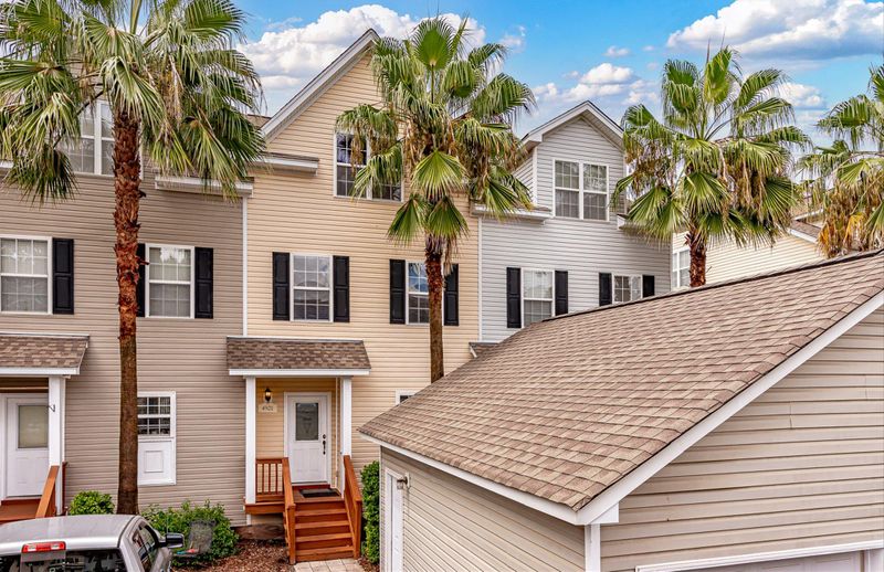 4921 Lake Palmetto Ln, North Charleston, SC 29418
