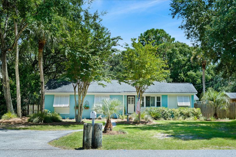 30 27th Ave, Isle Of Palms, SC 29451