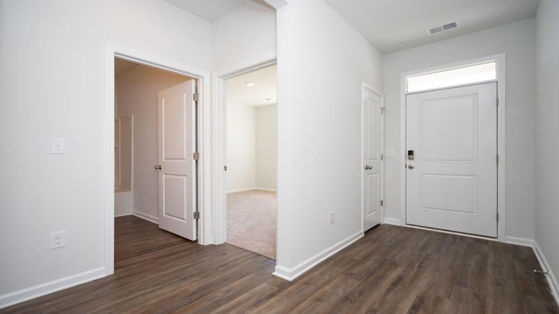 160 Oakwood Blvd, Summerville, SC 29486