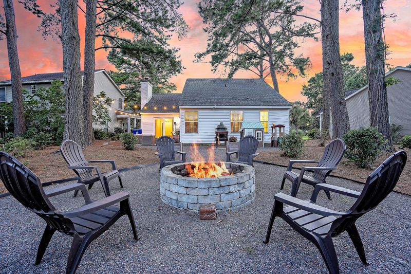 196 Mossy Oak Way, Mount Pleasant, SC 29464
