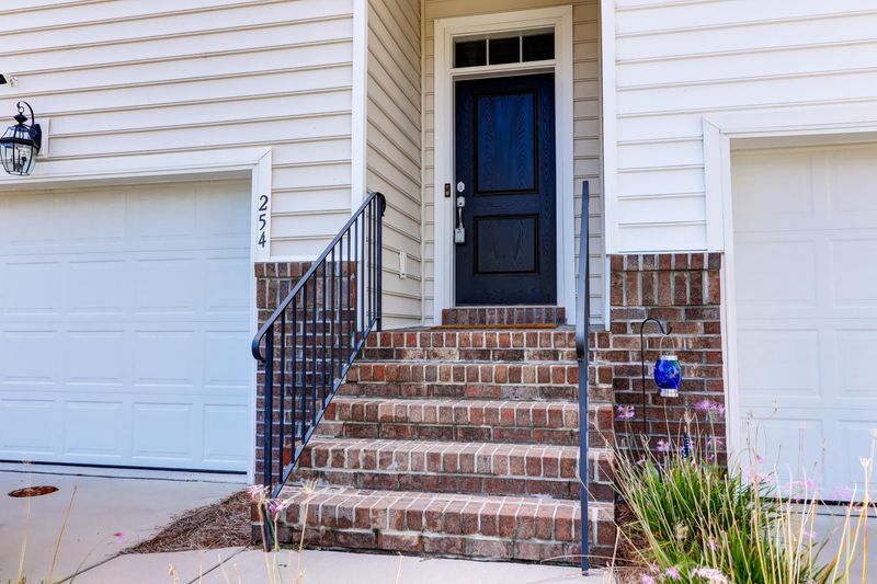 254 Water Lotus Dr, Charleston, SC 29414