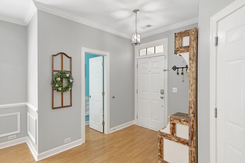 306 Killarney Trl, Moncks Corner, SC 29461