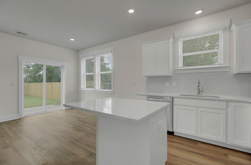 1549 Evergreen St, Charleston, SC 29407