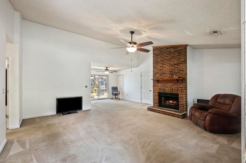 153 Commons Way, Goose Creek, SC 29445