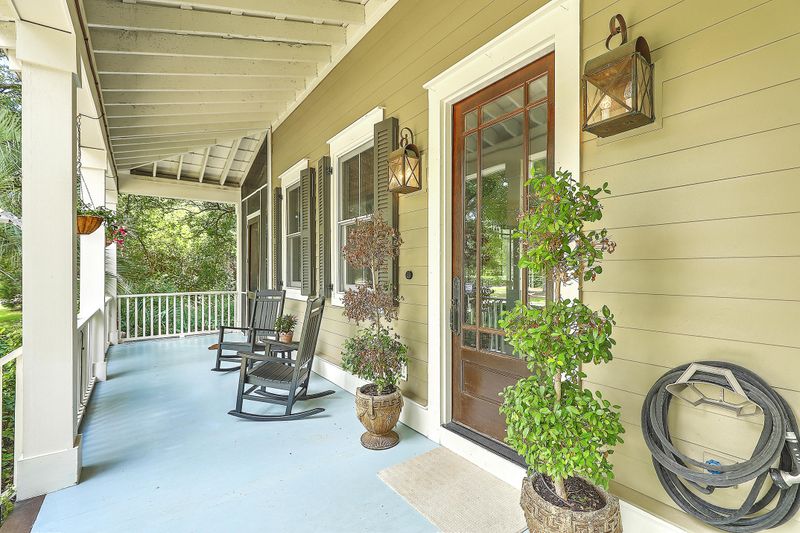 2281 Daniel Island Dr, Charleston, SC 29492