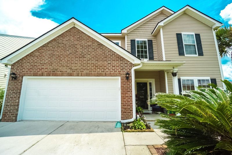 7000 Lofton Ct, Summerville, SC 29483