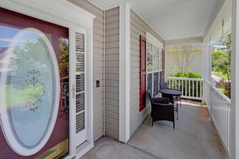 9237 Markleys Grove Blvd, Summerville, SC 29485