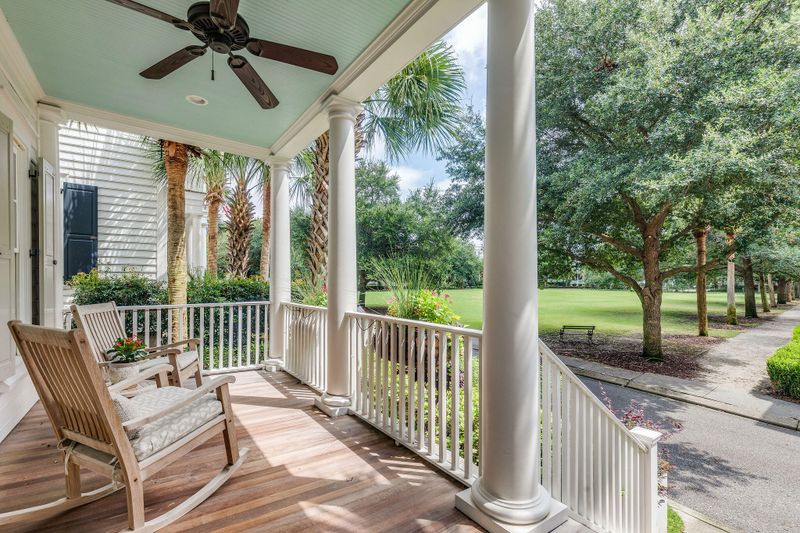 31 Mcdaniel Ln, Mount Pleasant, SC 29464