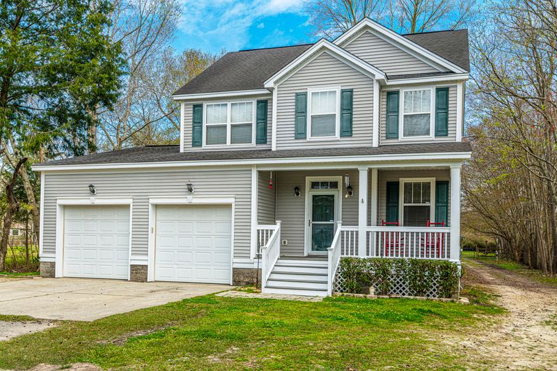 5034 Manor Rd, Hollywood, SC 29449