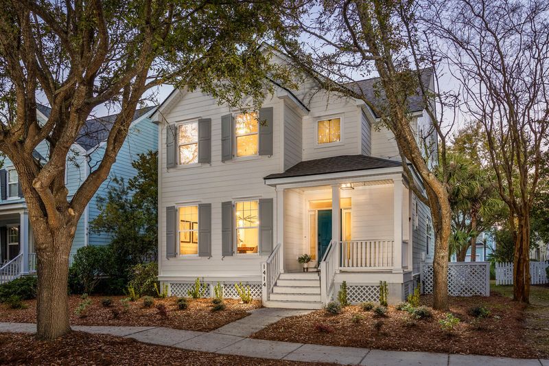 1414 Elfe St, Charleston, SC 29492