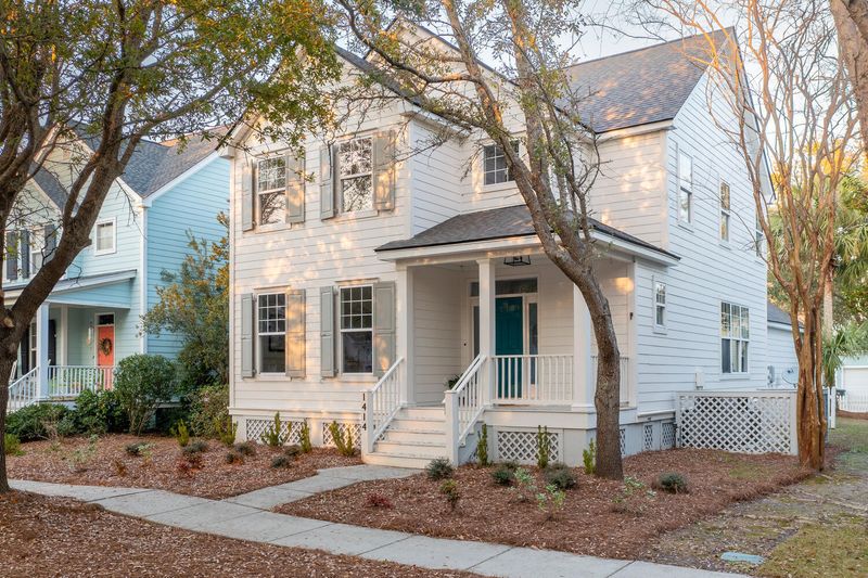 1414 Elfe St, Charleston, SC 29492