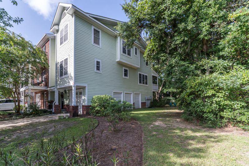 269 Etiwan Pointe Dr #117-8, Mount Pleasant, SC 29464