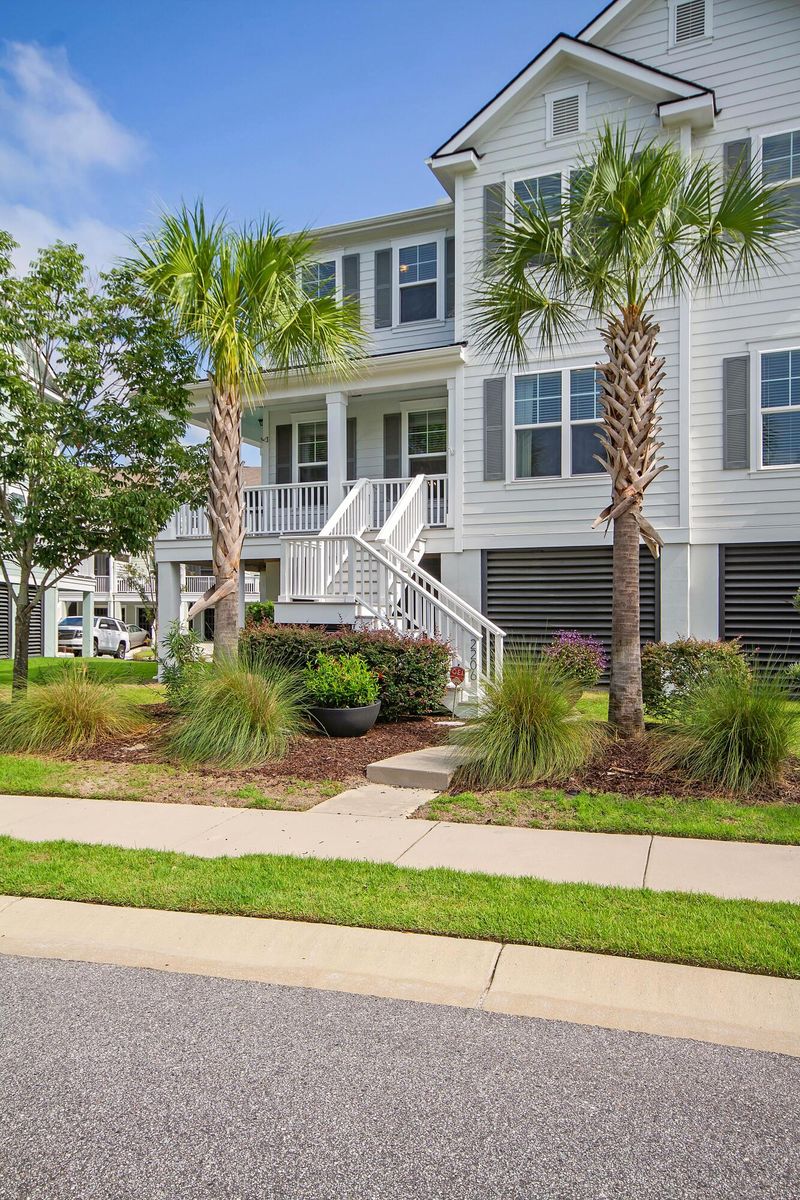 2206 Hamlin Sound Cir, Mount Pleasant, SC 29466