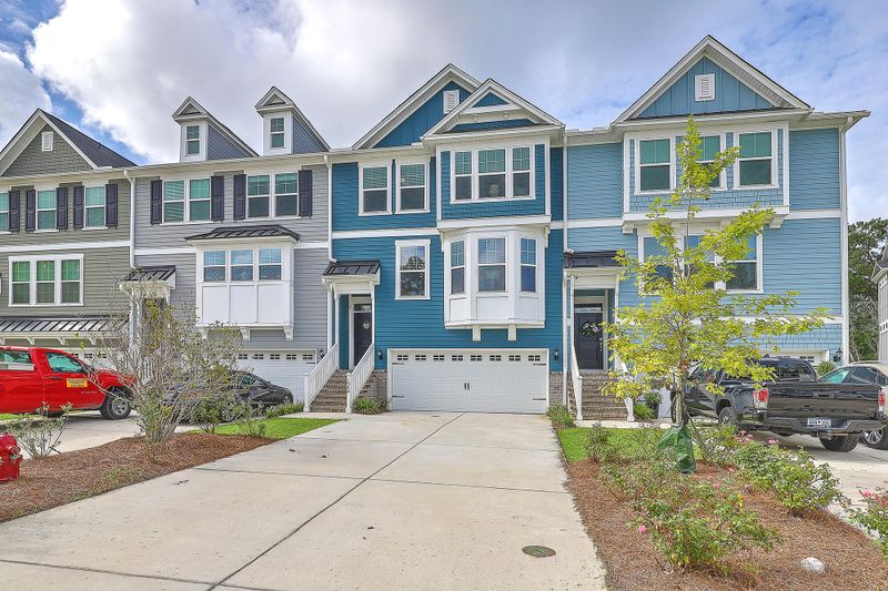 1548 Moss Spring Rd, Mount Pleasant, SC 29466