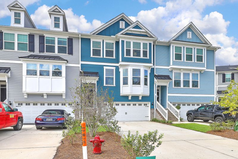 1548 Moss Spring Rd, Mount Pleasant, SC 29466