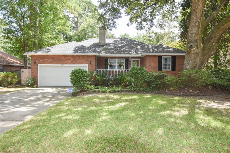 3590 Walkers Ferry Ln, Johns Island, SC 29455