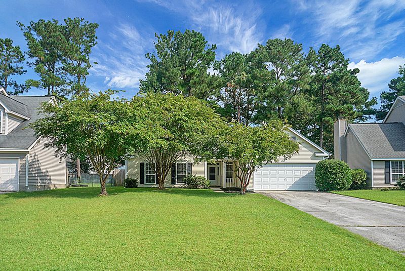 631 Alwyn Blvd, Summerville, SC 29485