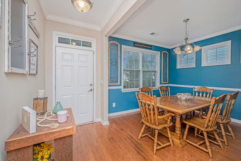 606 Kolb Ct, Goose Creek, SC 29445