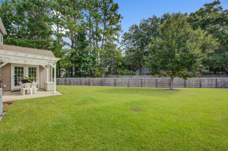 8442 Rice Basket Ln, North Charleston, SC 29420