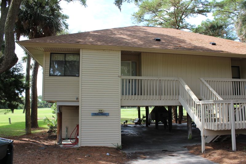 830 Club Cottage Rd, Edisto Beach, SC 29438