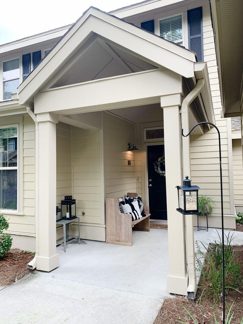 5540 Colonial Chatsworth Cir, North Charleston, SC 29418