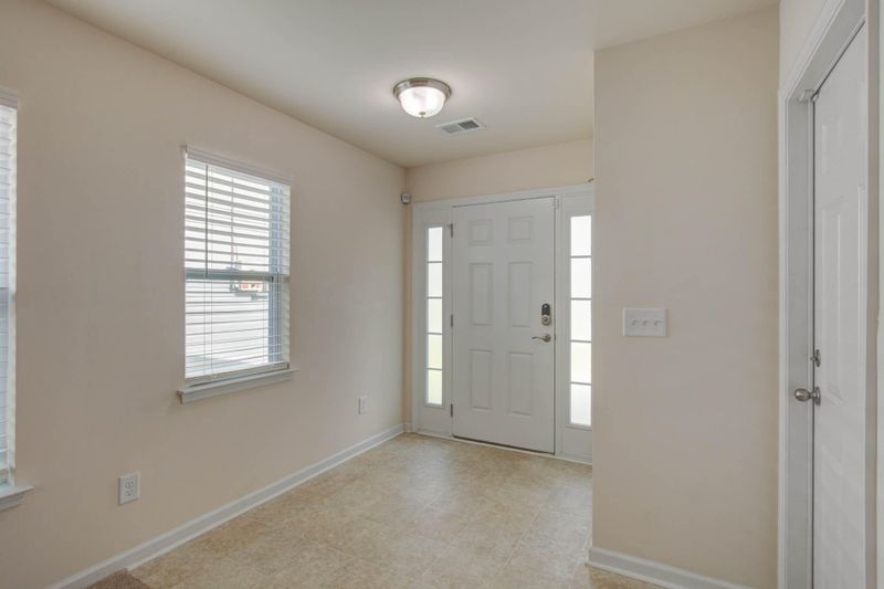 132 Brittondale Rd, Summerville, SC 29485